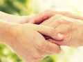 손 맞잡는 이미지